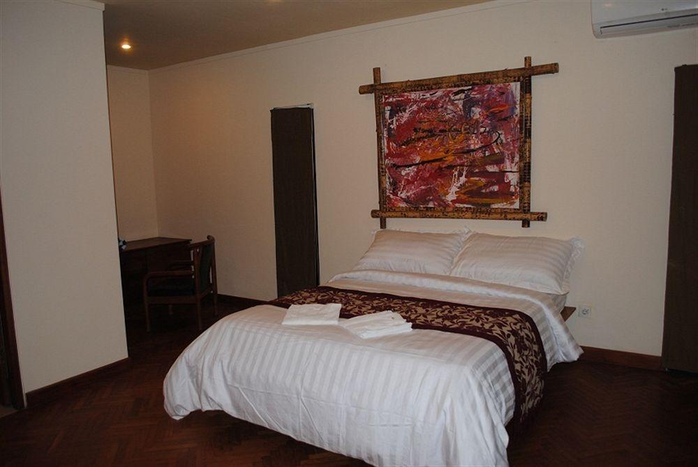 Suarti Resort, Villas & Gallery Ketewel Exterior foto