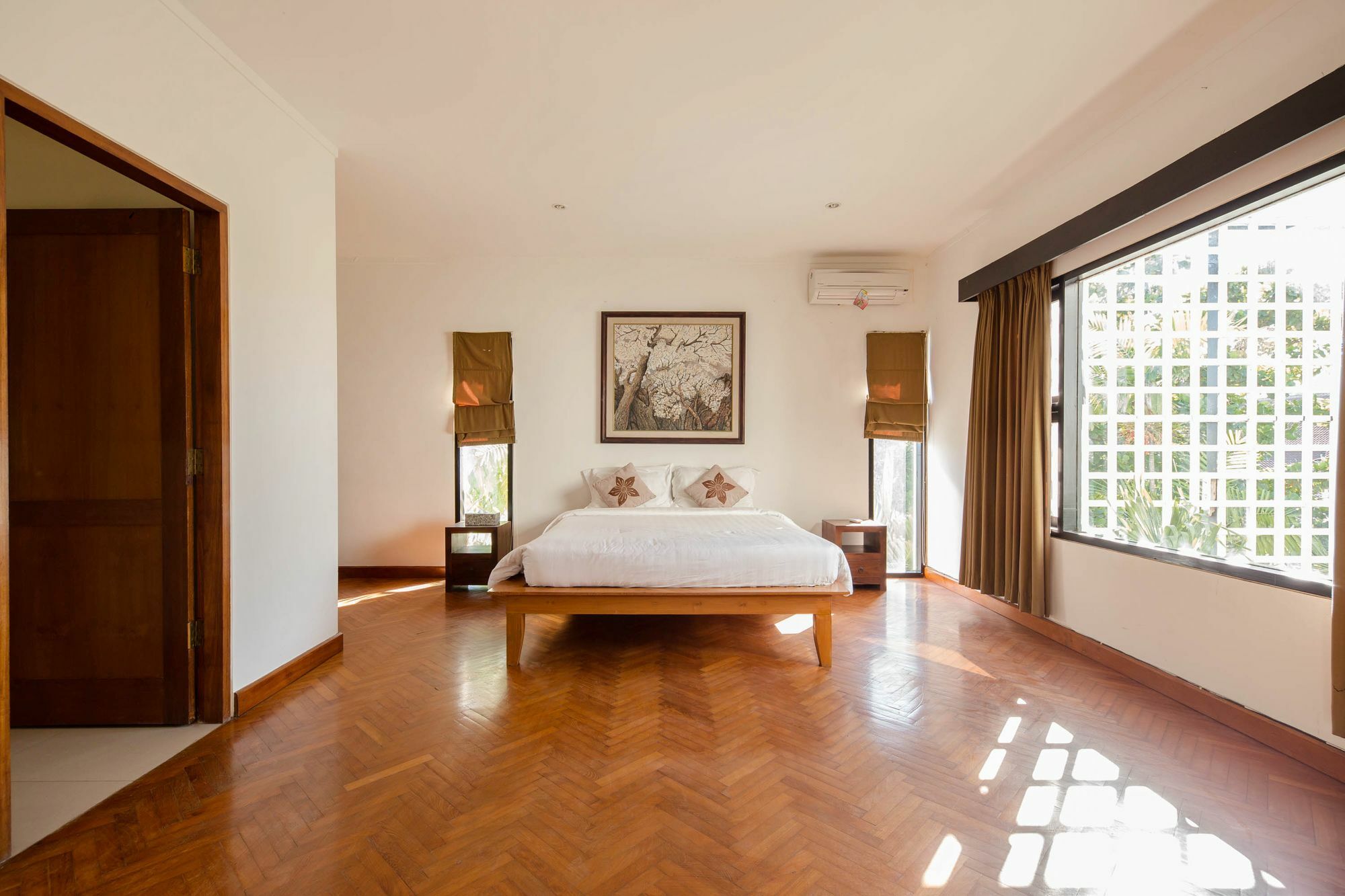 Suarti Resort, Villas & Gallery Ketewel Exterior foto